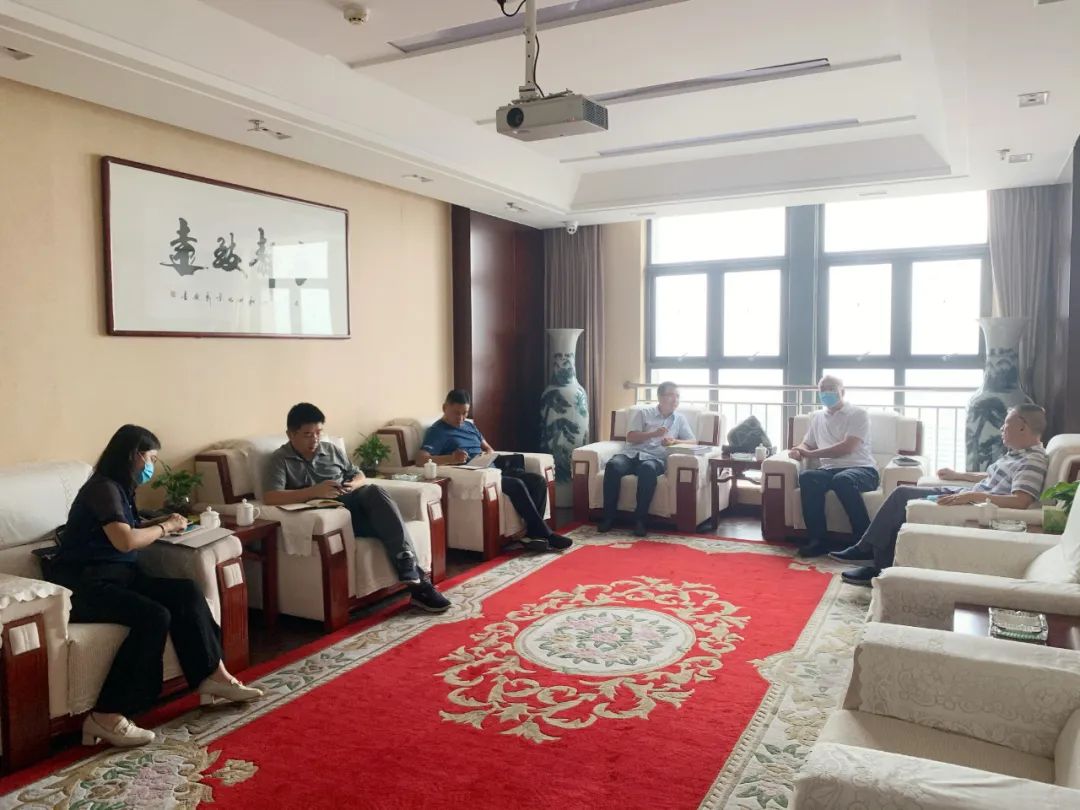 Credible山東城通發(fā)展集團股份有限公司——熱烈歡迎濟南市標準造價站副站長蔣波等一行領(lǐng)導蒞臨我司開展綠色節(jié)能建材調(diào)研工作！